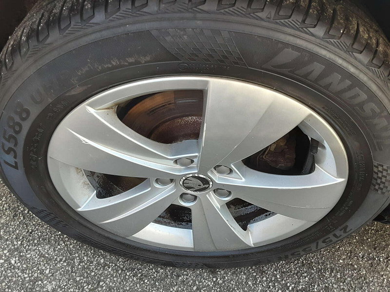 Skoda Superb 2.0 Superb SE Technology TDI 5dr 5dr Manual 2026