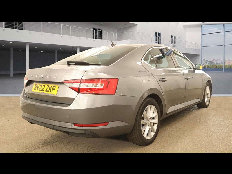 Skoda Superb 2.0 Superb SE Technology TDI Semi-Auto 5dr 5dr Automatic 2025