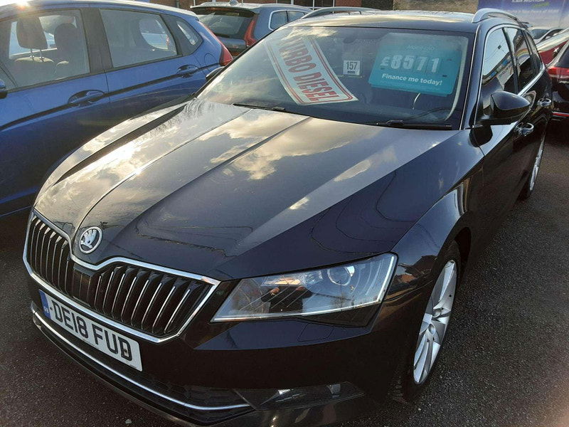 Skoda Superb 2.0 TDI SE L Executive Euro 6 (s/s) 5dr 5dr Manual 2025