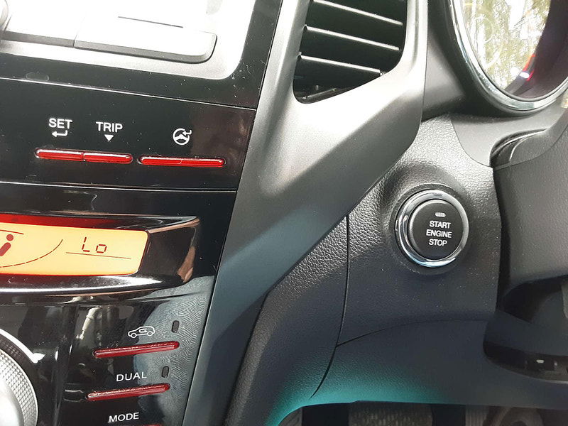Ssangyong Tivoli 1.6 Tivoli XLV ELX TD 4x4 Auto 4WD 5dr 5dr Automatic 2025