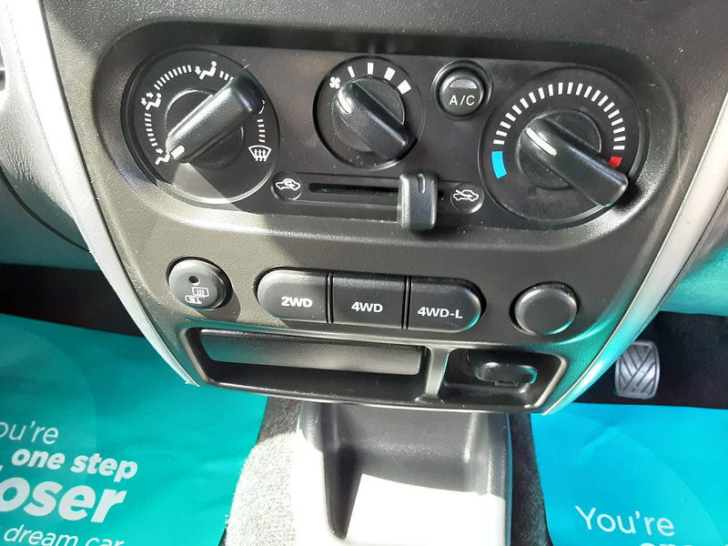 Suzuki Jimny 1.3 VVT SZ4 4WD Euro 5 3dr 3dr Manual 2025