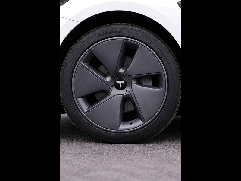 Tesla Model 3 Model 3 Long Range AWD 4WD 4dr 4dr Automatic 2026