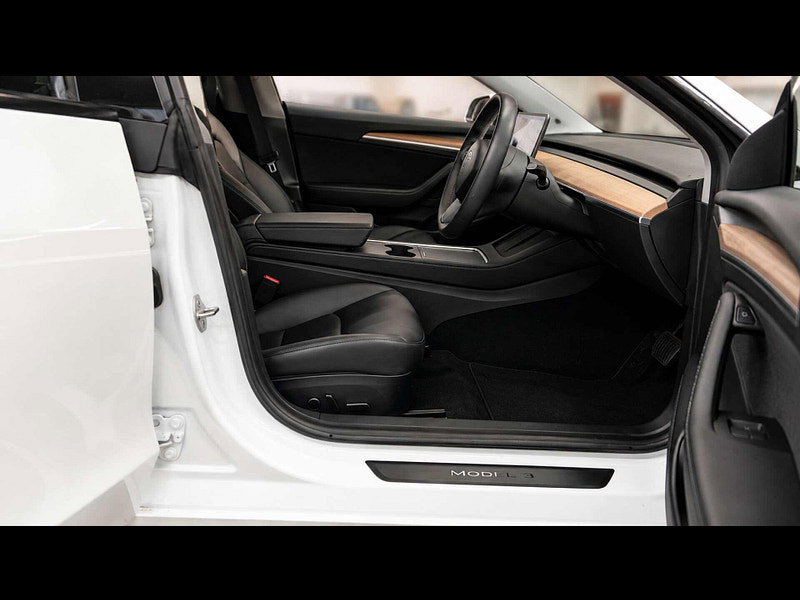 Tesla Model 3 Model 3 Long Range AWD 4WD 4dr 4dr Automatic 2026