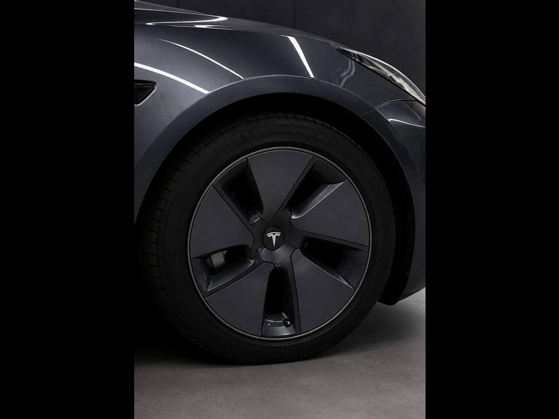 Tesla Model 3 Model 3 Long Range AWD 4WD 4dr 4dr Automatic 2026