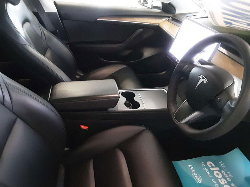 Tesla Model 3 Model 3 Long Range AWD 4WD 4dr 4dr Automatic 2025