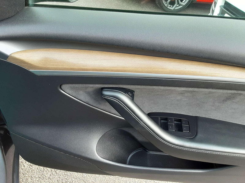 Tesla Model 3 Model 3 Long Range AWD 4WD 4dr 4dr Automatic 2025