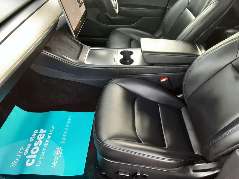 Tesla Model 3 Model 3 Long Range AWD 4WD 4dr 4dr Automatic 2025