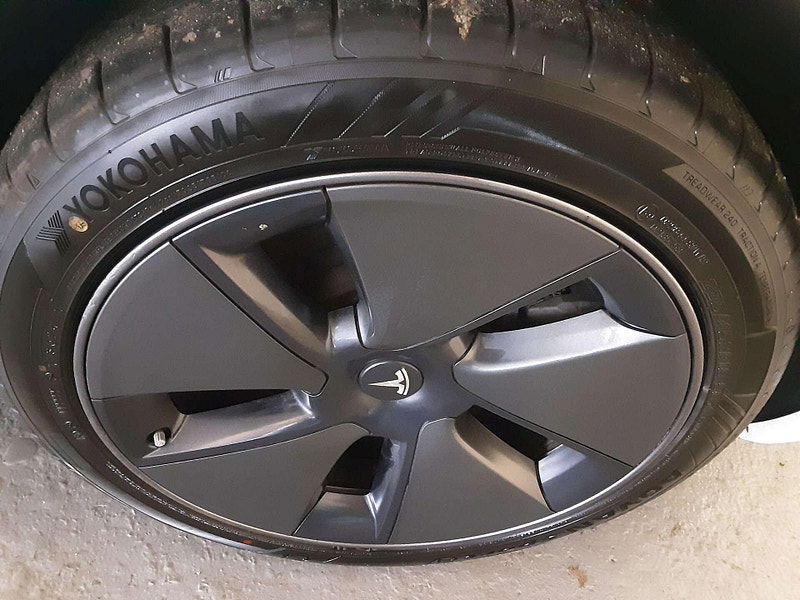 Tesla Model 3 Model 3 Long Range AWD 4WD 4dr 4dr Automatic 2026