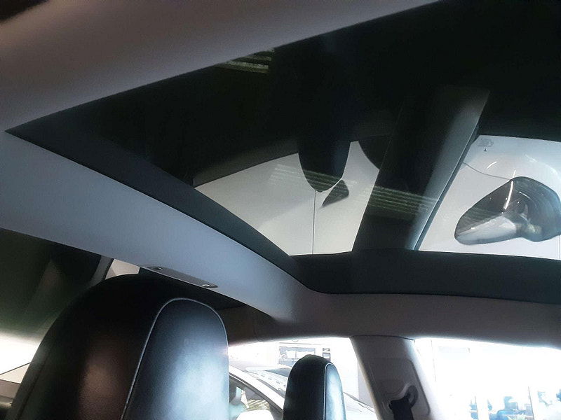 Tesla Model 3 Model 3 Long Range AWD 4WD 4dr 4dr Automatic 2026