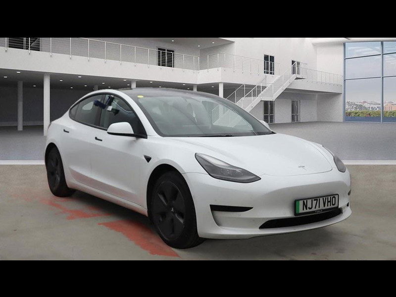 Tesla Model 3 Standard Range Plus Auto RWD 4dr 4dr Automatic 2025