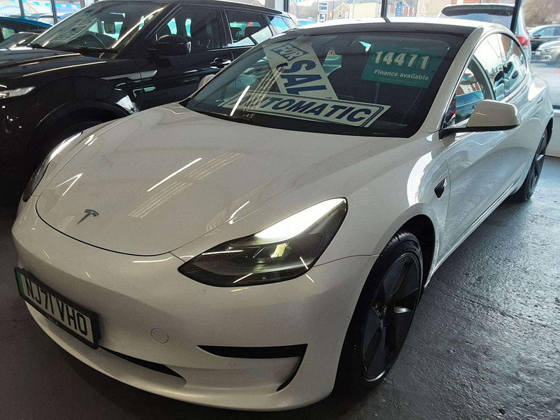 Tesla Model 3 Standard Range Plus Auto RWD 4dr 4dr Automatic 2025