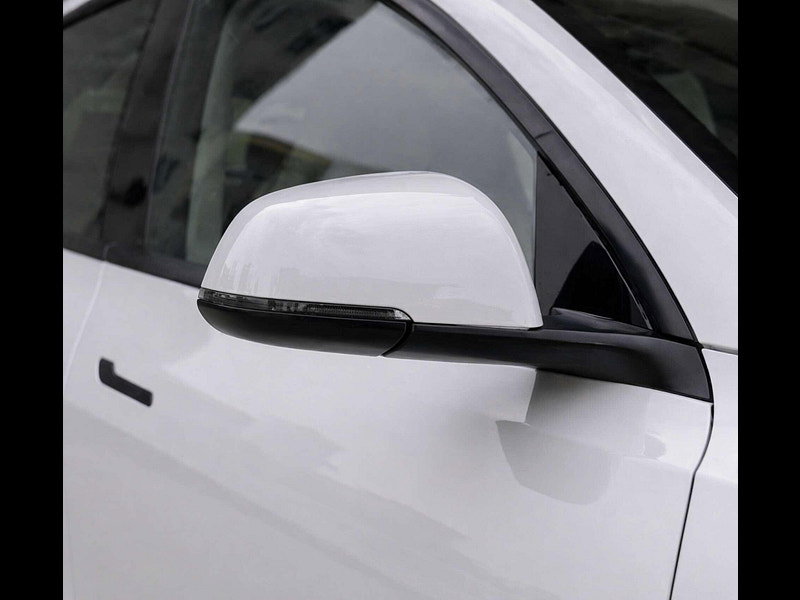 Tesla Model Y ModeL Y Long Range AWD 4WD 5dr 5dr Automatic 2026