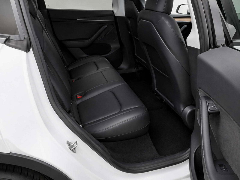 Tesla Model Y ModeL Y Long Range AWD 4WD 5dr 5dr Automatic 2026