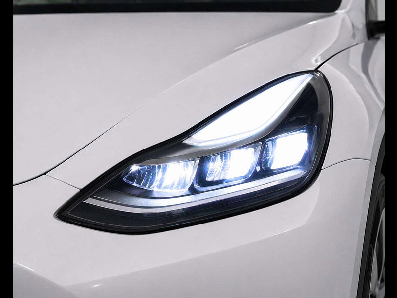 Tesla Model Y ModeL Y Long Range AWD 4WD 5dr 5dr Automatic 2026