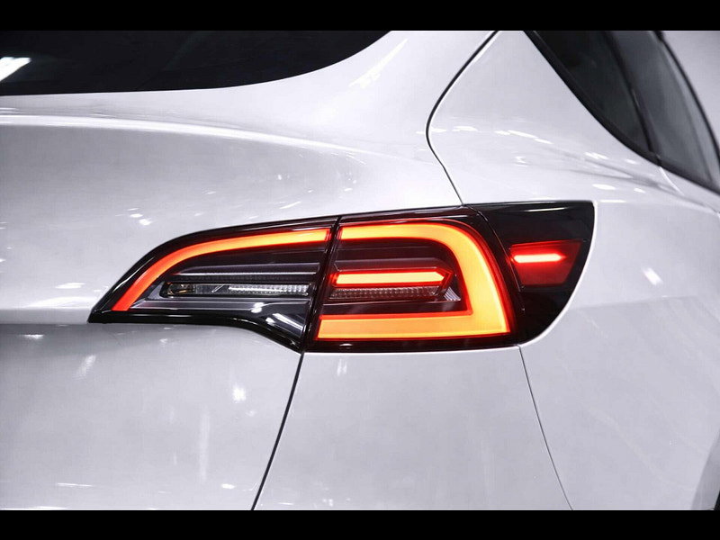 Tesla Model Y ModeL Y Long Range AWD 4WD 5dr 5dr Automatic 2026