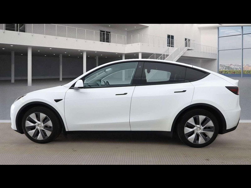 Tesla Model Y Model Y Long Range AWD 4WD 5dr 5dr Automatic 2025