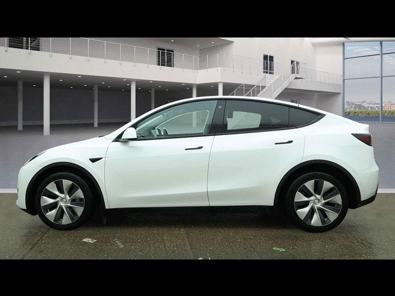 Tesla Model Y ModeL Y Long Range AWD 4WD 5dr 5dr Automatic 2025