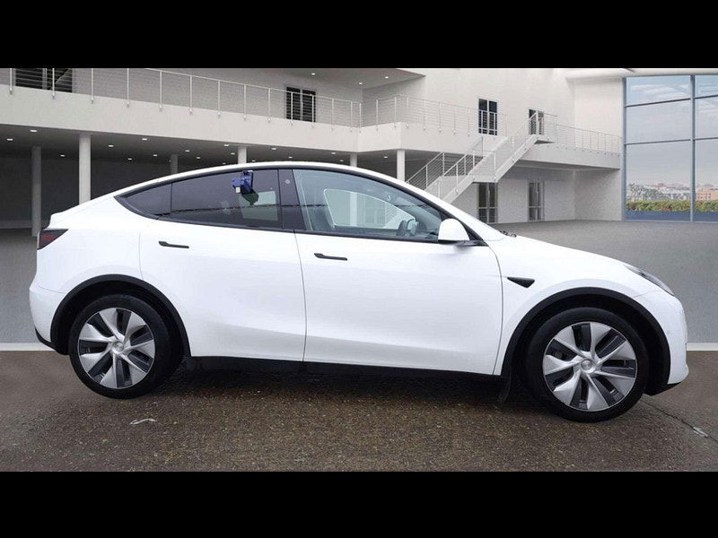 Tesla Model Y ModeL Y Long Range AWD 4WD 5dr 5dr Automatic 2025