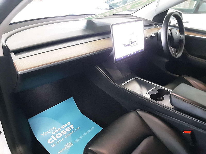 Tesla Model Y ModeL Y Long Range AWD 4WD 5dr 5dr Automatic 2025