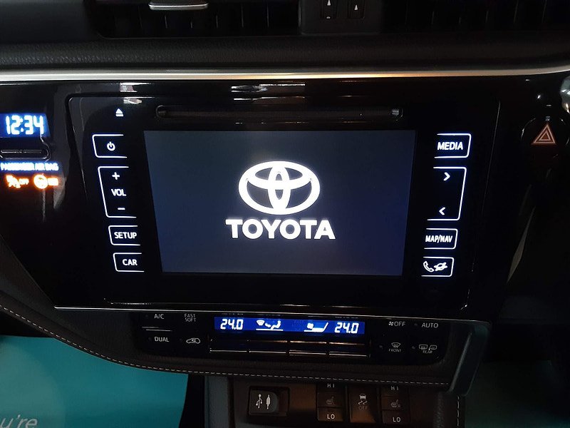 Toyota Auris 1.8 VVT-h Excel Touring Sports CVT Euro 6 (s/s) 5dr 5dr Automatic 2024