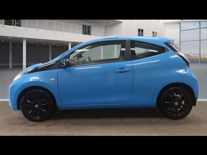 Toyota Aygo 1.0 Aygo X-Cite 2 VVT-i 3dr 3dr Manual 2025