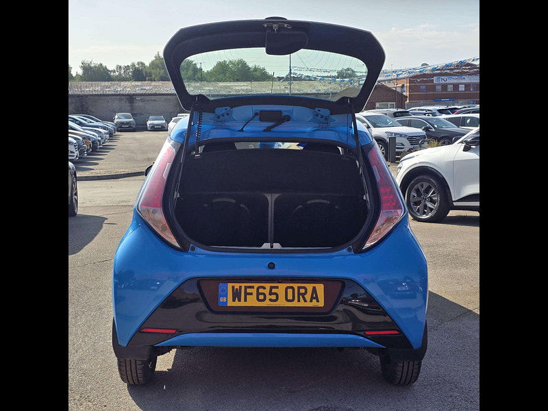 Toyota Aygo 1.0 Aygo X-Cite 2 VVT-i 3dr 3dr Manual 2025