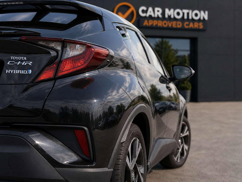 Toyota C-HR 1.8 C-HR Design HEV CVT 5dr 5dr Automatic 2026