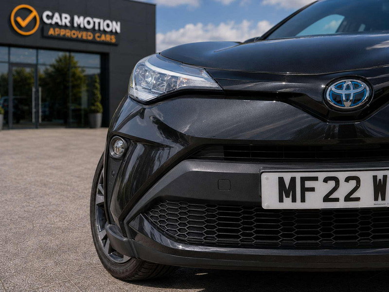 Toyota C-HR 1.8 C-HR Design HEV CVT 5dr 5dr Automatic 2026