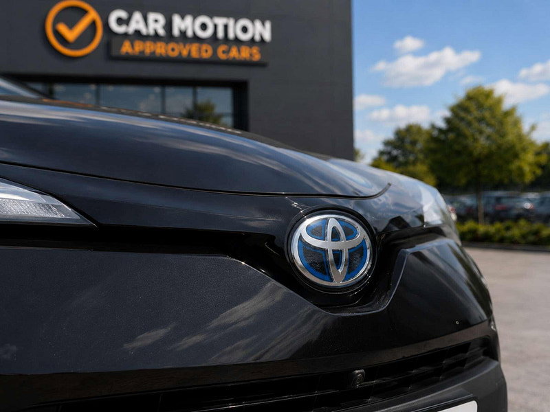 Toyota C-HR 1.8 C-HR Design HEV CVT 5dr 5dr Automatic 2026