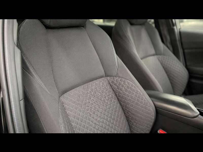 Toyota C-HR 1.8 C-HR Design HEV CVT 5dr 5dr Automatic 2026
