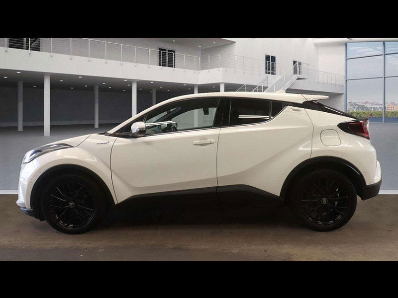 Toyota C-HR 1.8 C-HR Design HEV CVT 5dr 5dr Automatic 2025