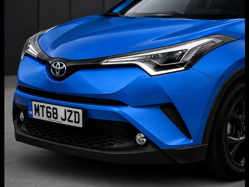 Toyota C-HR 1.8 C-HR-Dynamic HEV CVT 5dr 5dr Automatic 2026