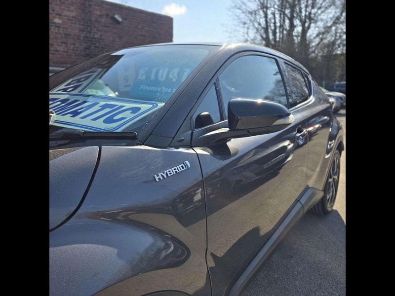 Toyota C-HR 1.8 C-HR-Dynamic HEV CVT 5dr 5dr Automatic 2025