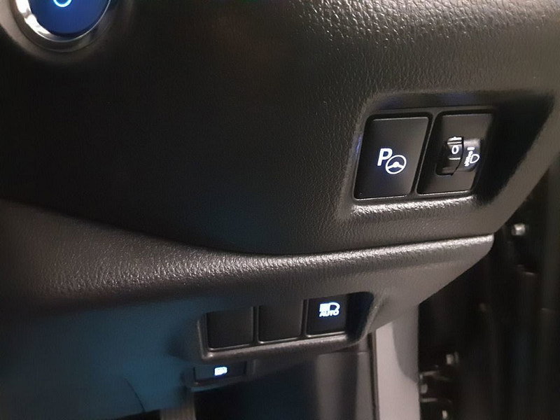 Toyota C-HR 1.8 Hybrid Excel 5dr CVT (HALF LEATHER+SAT NAV+REVESE CAMERA) 5dr Automatic 2026