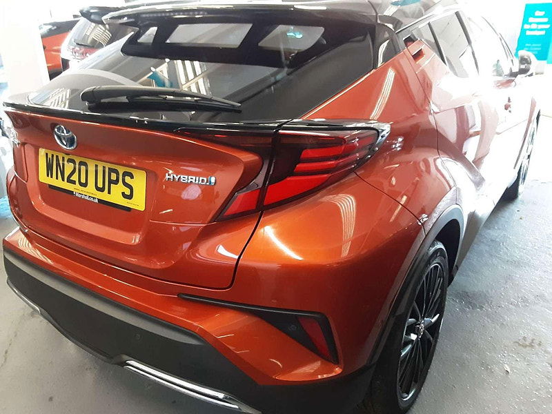 Toyota C-HR 2.0 VVT-h Orange Edition CVT Euro 6 (s/s) 5dr 5dr Automatic 2025
