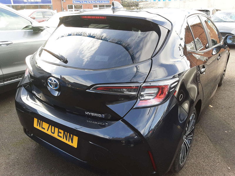 Toyota Corolla 1.8 Corolla Design HEV CVT 5dr 5dr Automatic 2025