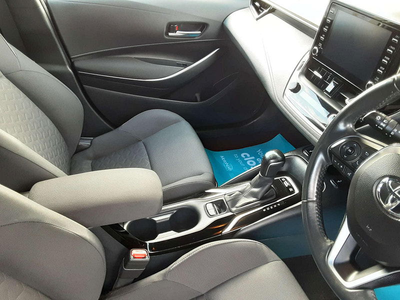 Toyota Corolla 1.8 Corolla Design HEV CVT 5dr 5dr Automatic 2026