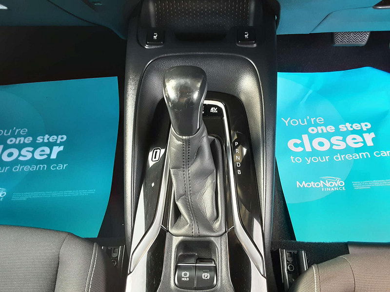 Toyota Corolla 1.8 Corolla Design HEV CVT 5dr 5dr Automatic 2025