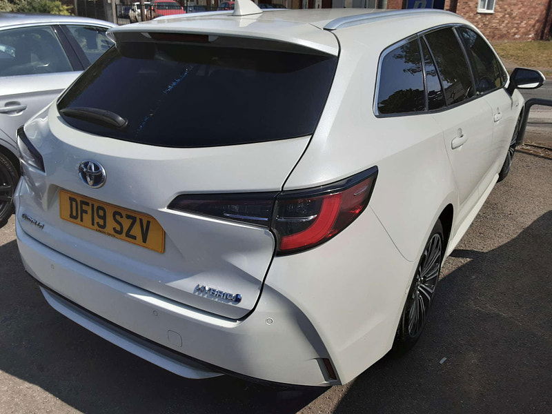 Toyota Corolla 2.0 Corolla Excel VVT-i HEV CVT 5dr 5dr Automatic 2025