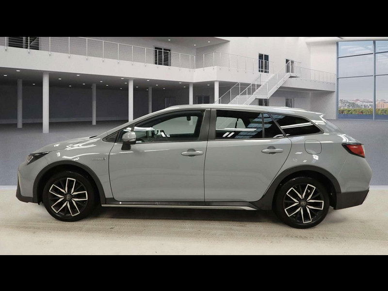 Toyota Corolla 2.0 Corolla Trek HEV CVT 5dr 5dr Automatic 2026