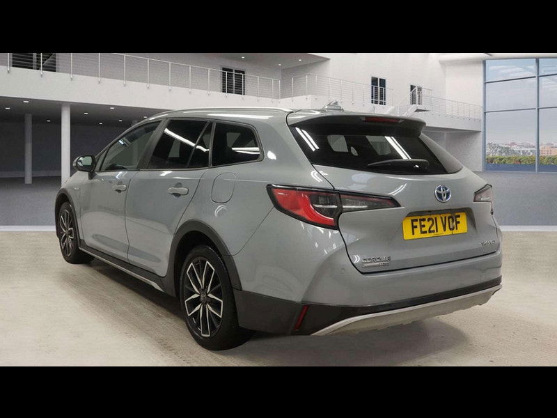 Toyota Corolla 2.0 Corolla Trek HEV CVT 5dr 5dr Automatic 2026