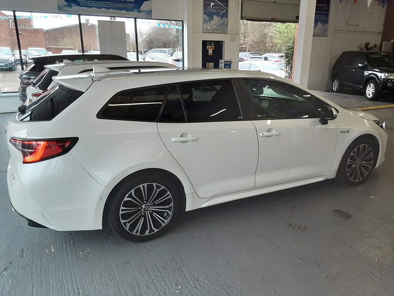 Toyota Corolla 2.0 VVT-h Design Touring Sports CVT Euro 6 (s/s) 5dr 5dr Automatic 2025