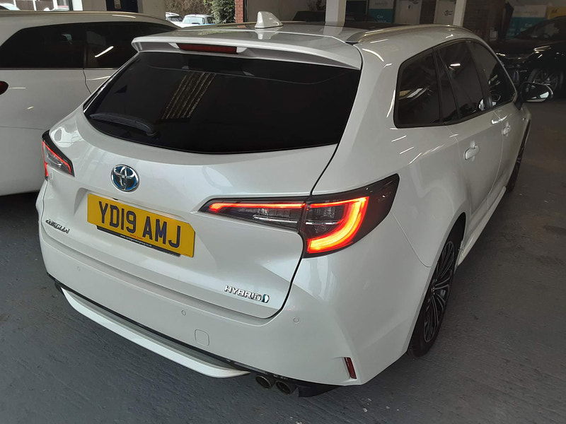 Toyota Corolla 2.0 VVT-h Design Touring Sports CVT Euro 6 (s/s) 5dr 5dr Automatic 2025
