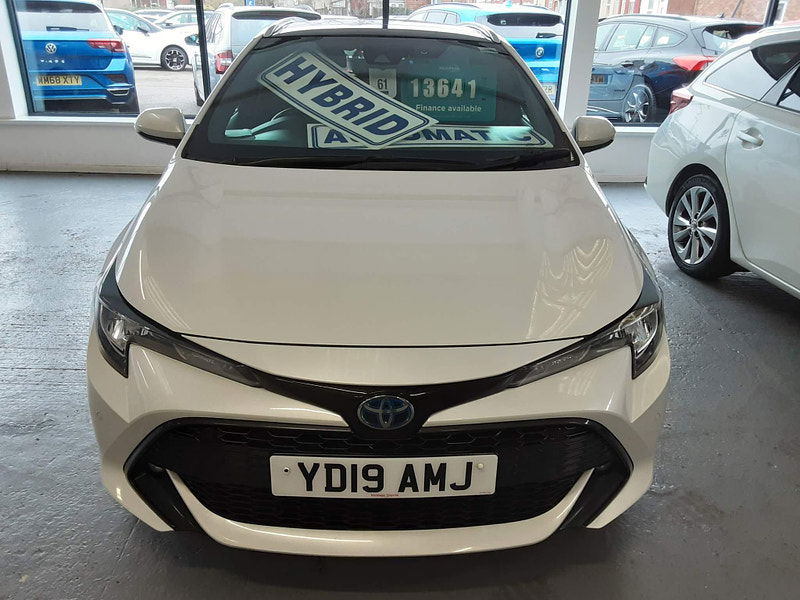 Toyota Corolla 2.0 VVT-h Design Touring Sports CVT Euro 6 (s/s) 5dr 5dr Automatic 2025