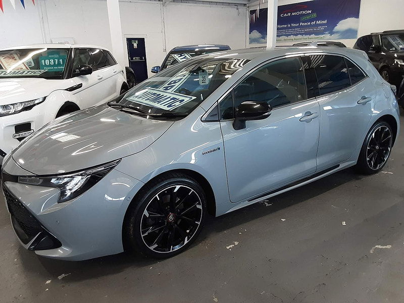 Toyota Corolla 2.0 VVT-h GR SPORT CVT Euro 6 (s/s) 5dr 5dr Automatic 2025