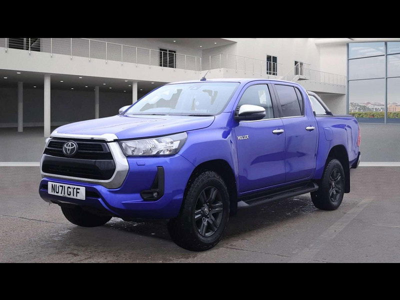 Toyota Hilux 2.4 HI-Luxury Icon D-4D 4WD Double Cab 4WD 5dr 5dr Manual 2026