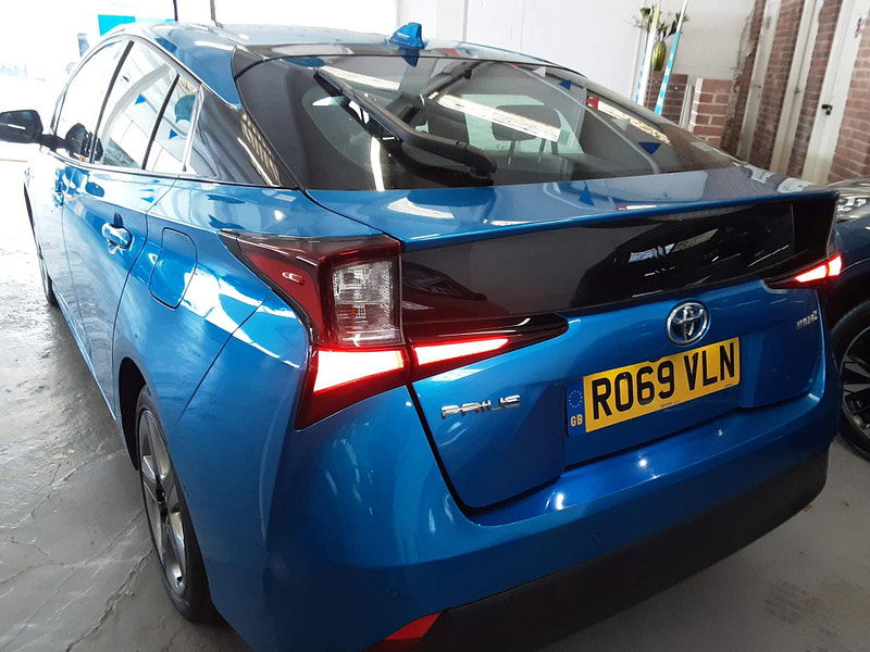 Toyota Prius 1.8 VVT-h Business Edition Plus CVT AWD Euro 6 (s/s) 5dr 5dr Automatic 2024