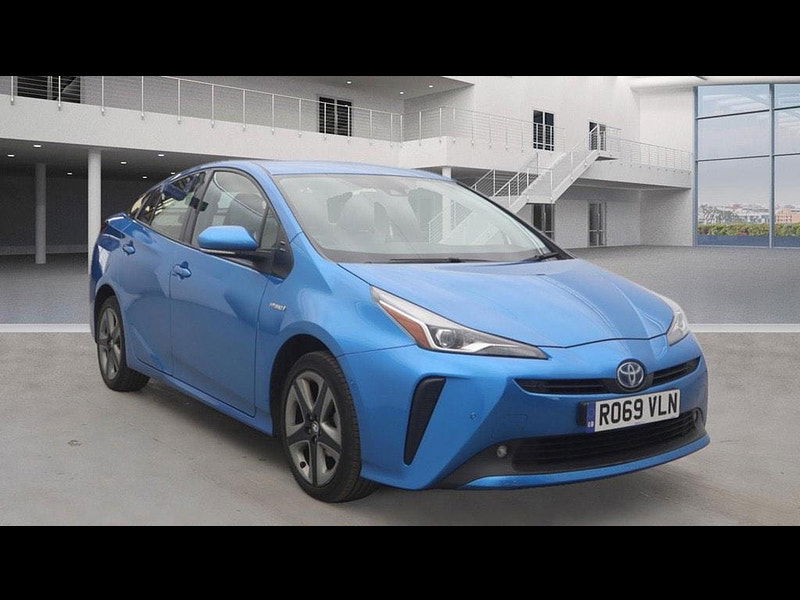 Toyota Prius 1.8 VVT-h Business Edition Plus CVT AWD Euro 6 (s/s) 5dr 5dr Automatic 2024