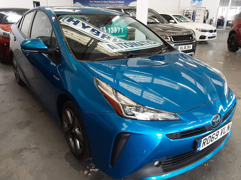 Toyota Prius 1.8 VVT-h Business Edition Plus CVT AWD Euro 6 (s/s) 5dr 5dr Automatic 2024