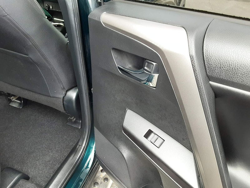 Toyota RAV4 2.0 D-4D Business Edition Euro 6 (s/s) 5dr (Safety Sense, Nav) 5dr Manual 2025